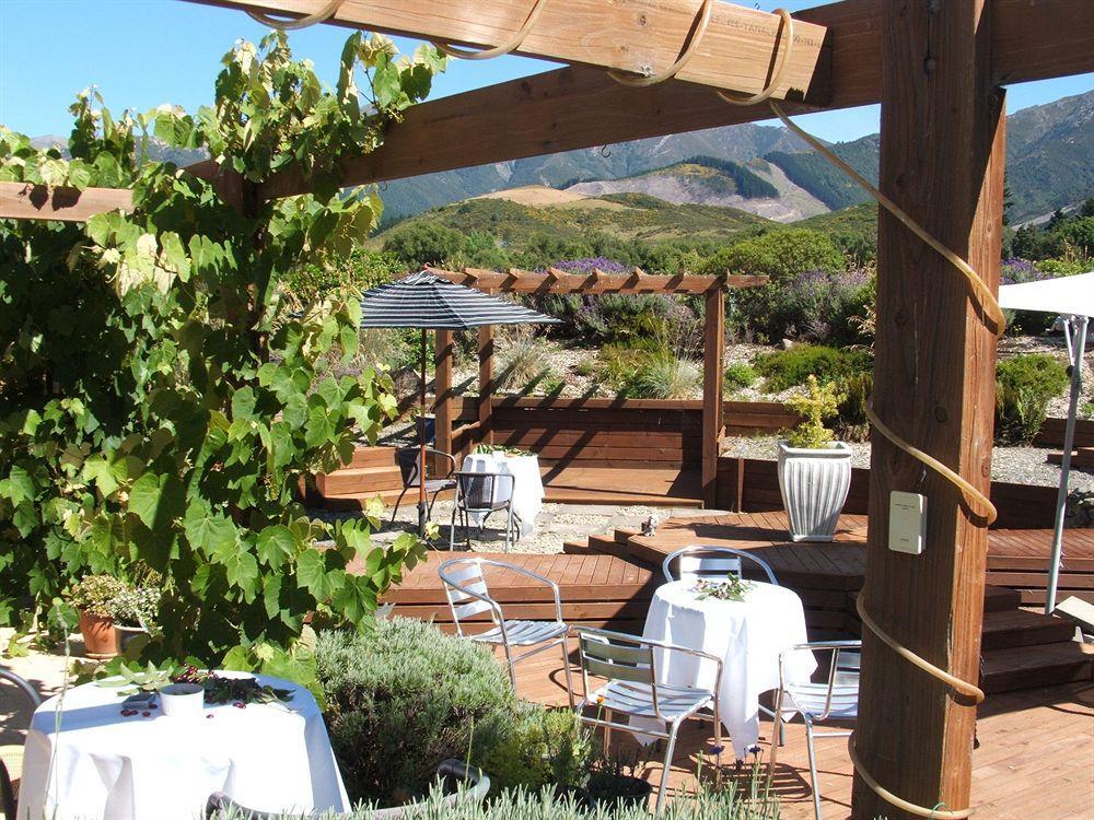 Vibrant Living Retreat Bed & Breakfast Hanmer Springs Exterior photo
