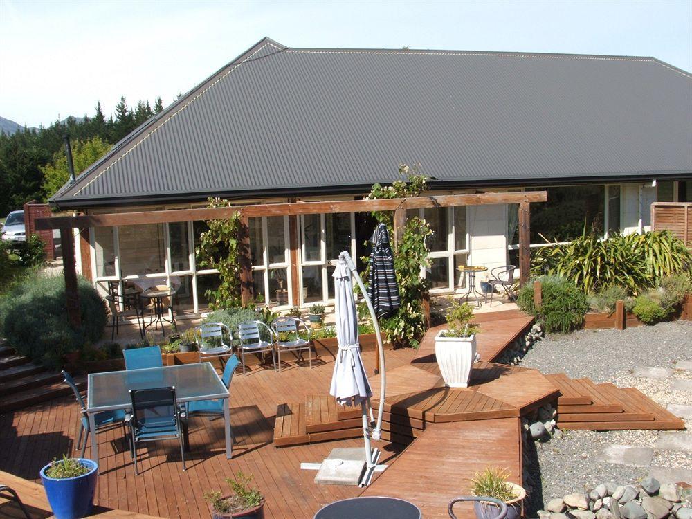 Vibrant Living Retreat Bed & Breakfast Hanmer Springs Exterior photo