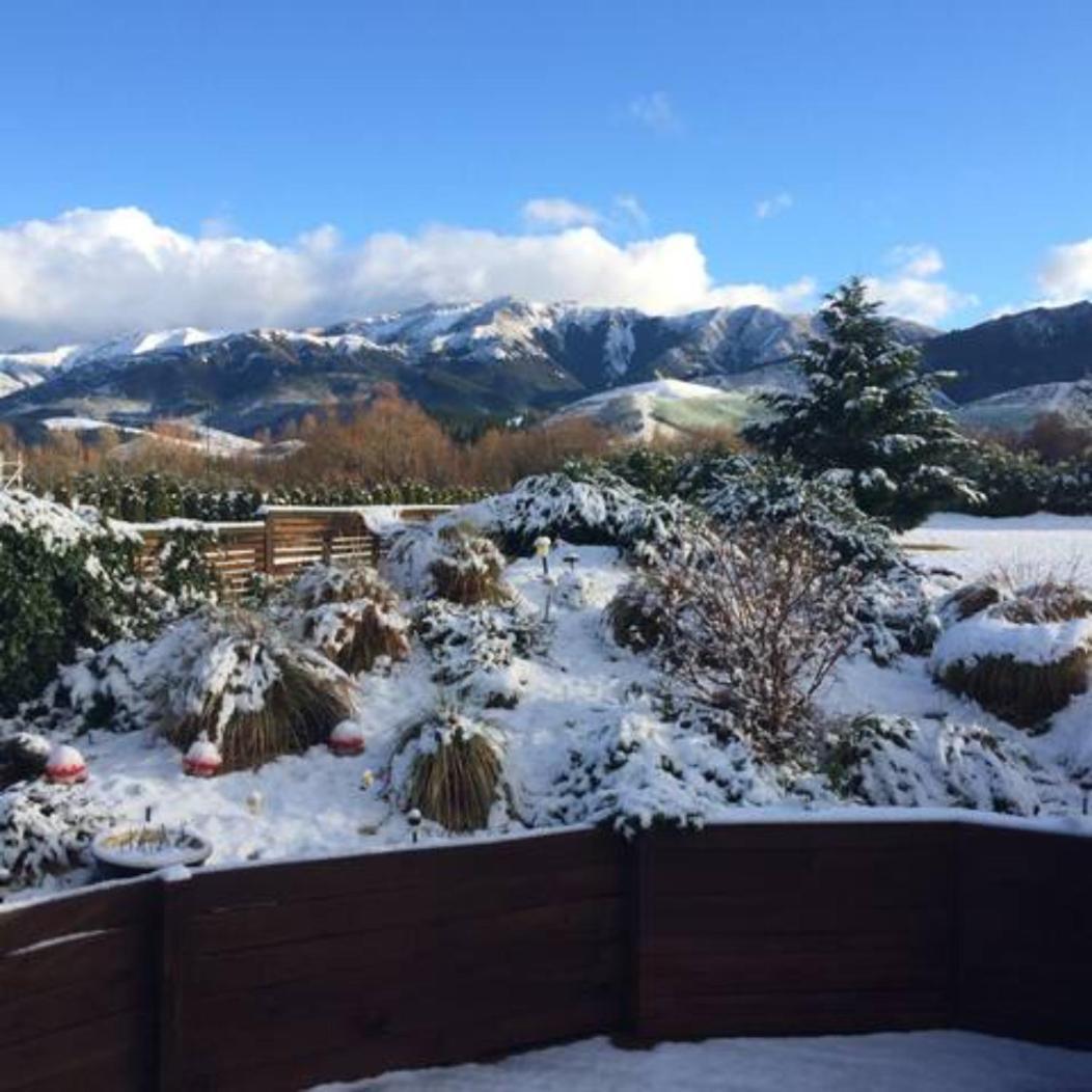 Vibrant Living Retreat Bed & Breakfast Hanmer Springs Exterior photo
